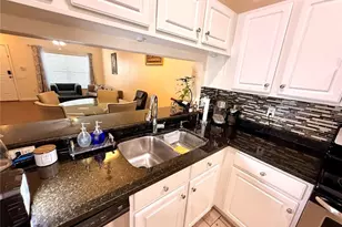 1120 Kennewick Ct, Wesley Chapel, FL 33543 - Photo 25