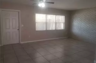 3366 Camelot Dr, Largo, FL 33771 - Photo 3