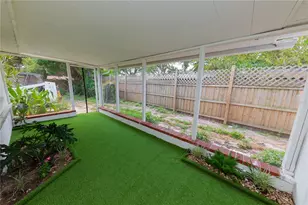 10791 105th St, Largo, FL 33773 - Photo 15