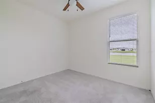 13090 Brookside Moss Dr, Riverview, FL 33579 - Photo 23