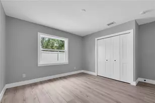 501 Hillpine Way, Brandon, FL 33510 - Photo 13