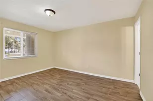 202 Red Maple Pl, Brandon, FL 33510 - Photo 17