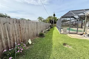 1853 Paradise Ln, Clearwater, FL 33756 - Photo 55