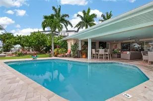 454 1st St W, Tierra Verde, FL 33715 - Photo 61