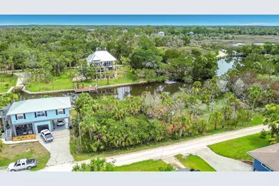 12073 W Gulf Breeze Court, Crystal River, FL 34429 - Photo 5