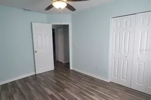 513 Hollyhock Ln, Spring Hill, FL 34606 - Photo 7