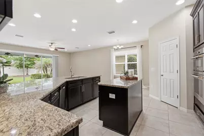9167 Bella Vita Circle, Land O Lakes, FL 34637 - Photo 11