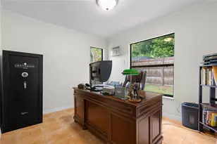 2468 Gulf Breeze Cir, Palm Harbor, FL 34683 - Photo 13