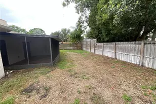 2468 Gulf Breeze Cir, Palm Harbor, FL 34683 - Photo 27