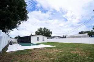 6346 35th Ave N, Saint Petersburg, FL 33710 - Photo 27