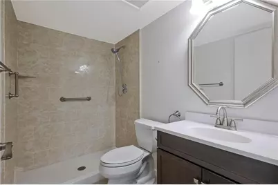 3367 Crystal Court E #E, Palm Harbor, FL 34685 - Photo 9