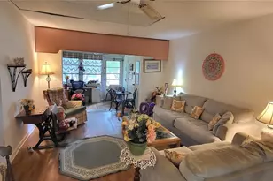 1421 Normandy Pk Dr, Clearwater, FL 33756 - Photo 9