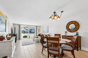 7540 Bay Island Dr S, South Pasadena, FL 33707 - Photo 5