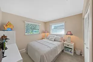 2819 Thistle Ct S, Palm Harbor, FL 34684 - Photo 23