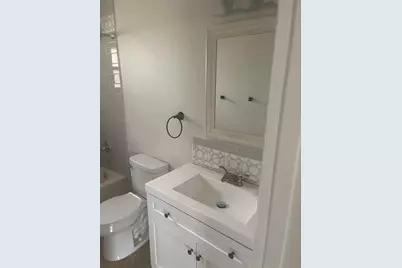906 Essex Road, Brandon, FL 33510 - Photo 9