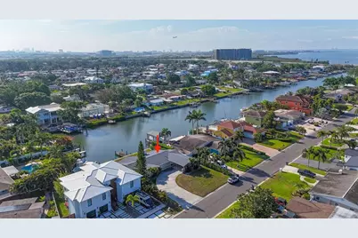 3945 Fontainebleau Drive, Tampa, FL 33634 - Photo 15