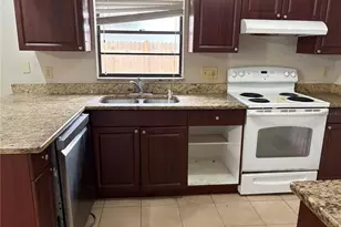 524 Wynnwood Dr, Brandon, FL 33511 - Photo 31