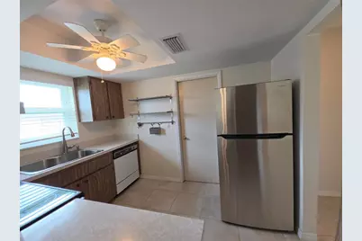 3439 Maclaren Drive, Palm Harbor, FL 34684 - Photo 5