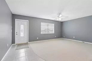 124 Gloucester Blvd, Sun City Center, FL 33573 - Photo 3