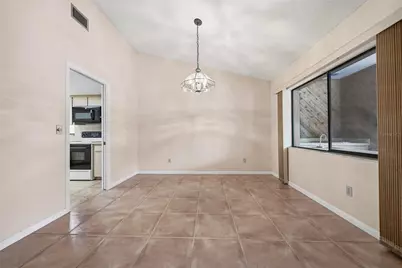 12008 Nicklaus Circle, Tampa, FL 33624 - Photo 9