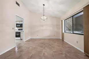 12008 Nicklaus Cir, Tampa, FL 33624 - Photo 9