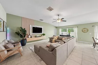 13003 Majestic Garden Lane, Riverview, FL 33579 - Photo 3