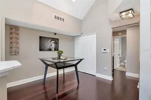9130 Lake Chase Island Way, Tampa, FL 33626 - Photo 11