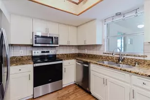 1201 Cara Dr, Largo, FL 33771 - Photo 5