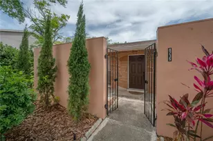 8235 Vassar Cir, Tampa, FL 33634 - Photo 7