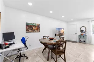 2525 W Bay Dr, Largo, FL 33770 - Photo 11