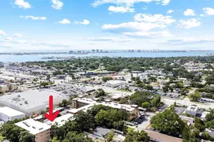 2525 W Bay Dr, Largo, FL 33770 - Photo 1