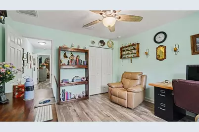 941 W Bancroft Drive, Citrus Springs, FL 34434 - Photo 17