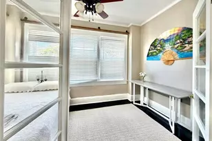 2014 Jackson St N, Saint Petersburg, FL 33704 - Photo 17