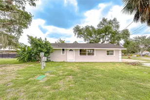 204 7th St SW, Ruskin, FL 33570 - Photo 1