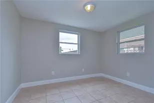 204 7th St SW, Ruskin, FL 33570 - Photo 13