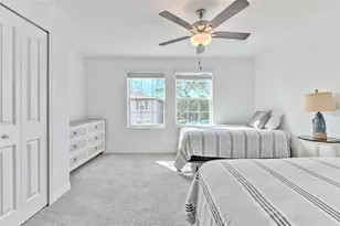 4722 Tuscan Loon Dr, Tampa, FL 33619 - Photo 17