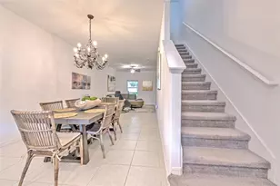 4722 Tuscan Loon Dr, Tampa, FL 33619 - Photo 11