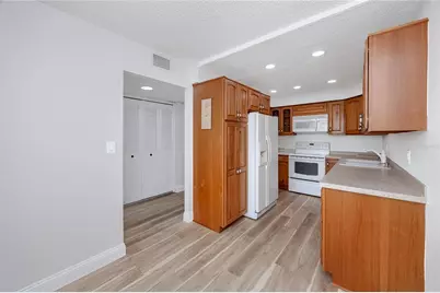 7100 Sunset Way #810, Saint Pete Beach, FL 33706 - Photo 9