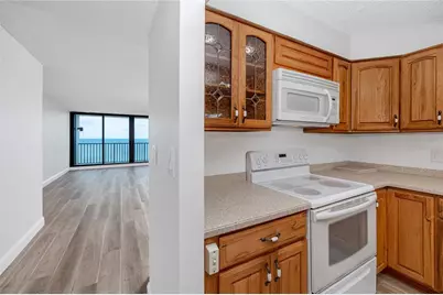 7100 Sunset Way #810, Saint Pete Beach, FL 33706 - Photo 11