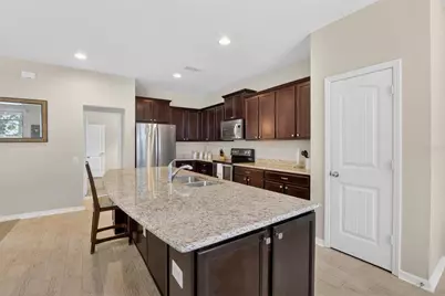 6207 Magnolia Park Blvd, Riverview, FL 33578 - Photo 11