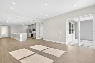 17420 Moonflower Dr, Venice, FL 34293 - Photo 5
