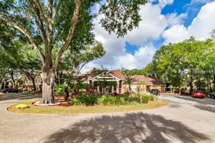 8625 Mallard Reserve Dr, Tampa, FL 33614 - Photo 65