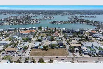 2300 Gulf Boulevard, Indian Rocks Beach, FL 33785 - Photo 3