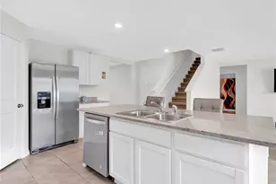 16531 Windmill Forge Pass, Wimauma, FL 33598 - Photo 11