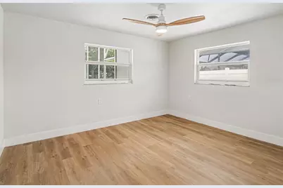 9911 Royal Palm Drive, Bradenton, FL 34210 - Photo 13