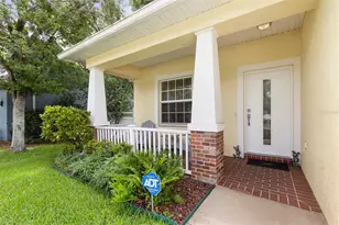 6816 S Court Dr, Tampa, FL 33611 - Photo 3