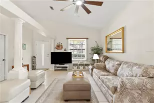 6816 S Court Dr, Tampa, FL 33611 - Photo 7