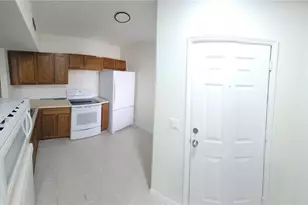9515 Grovedale Cir, Riverview, FL 33578 - Photo 3