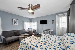 483 E Shore Dr, Clearwater Beach, FL 33767 - Photo 17