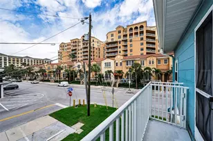 483 E Shore Dr, Clearwater Beach, FL 33767 - Photo 27